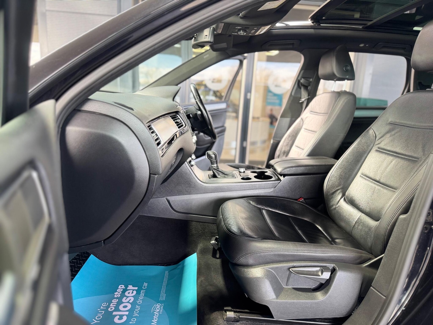 Used Volkswagen Touareg 2015 for sale - 78033789: Photo 59