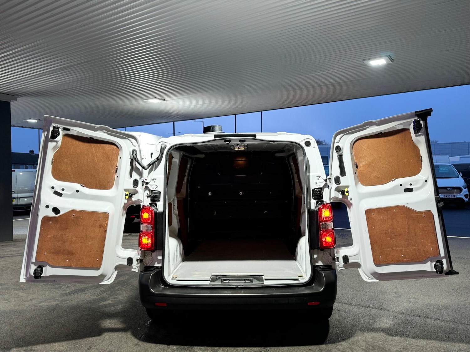 Used Peugeot Expert 2022 for sale - 77015765: Photo 22