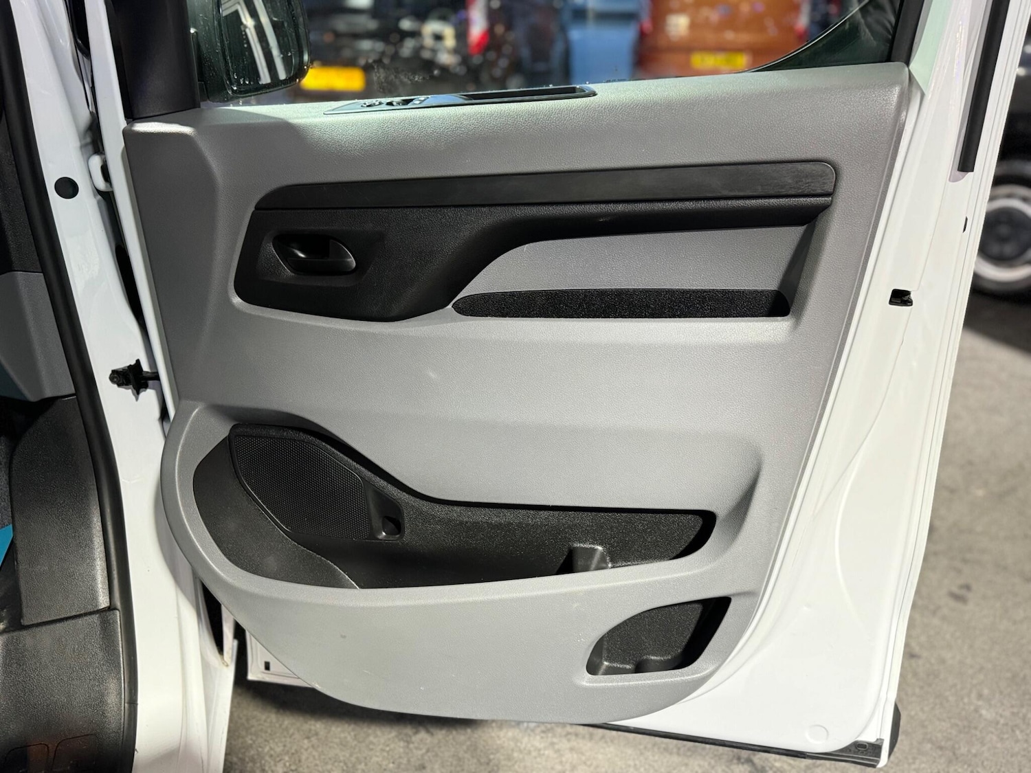 Used Peugeot Expert 2022 for sale - 77015765: Photo 38