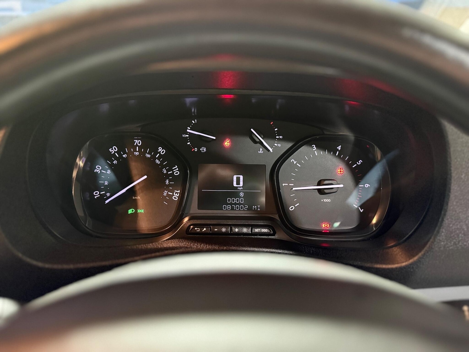 Used Peugeot Expert 2022 for sale - 77015765: Photo 42