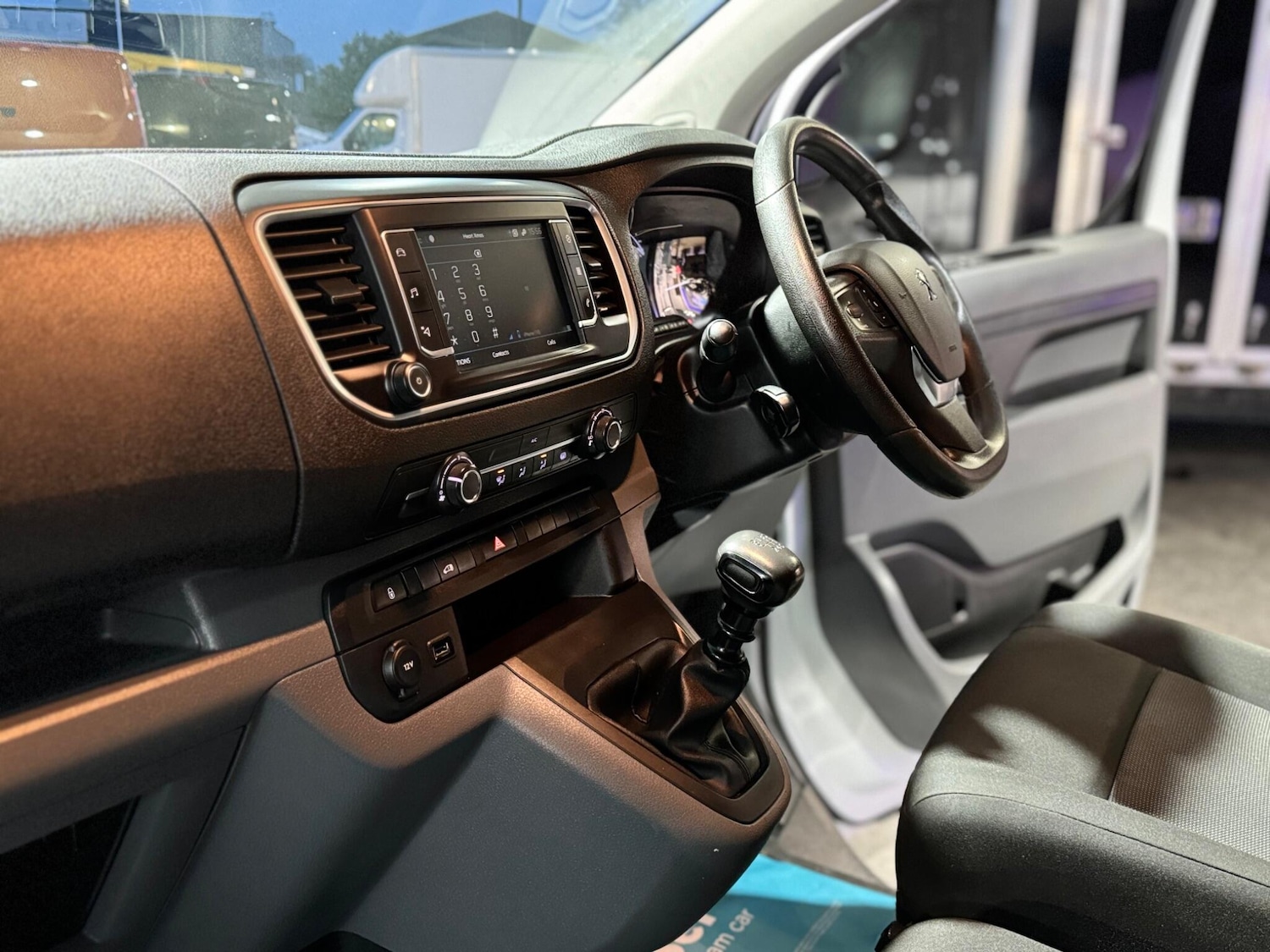 Used Peugeot Expert 2022 for sale - 77015765: Photo 61