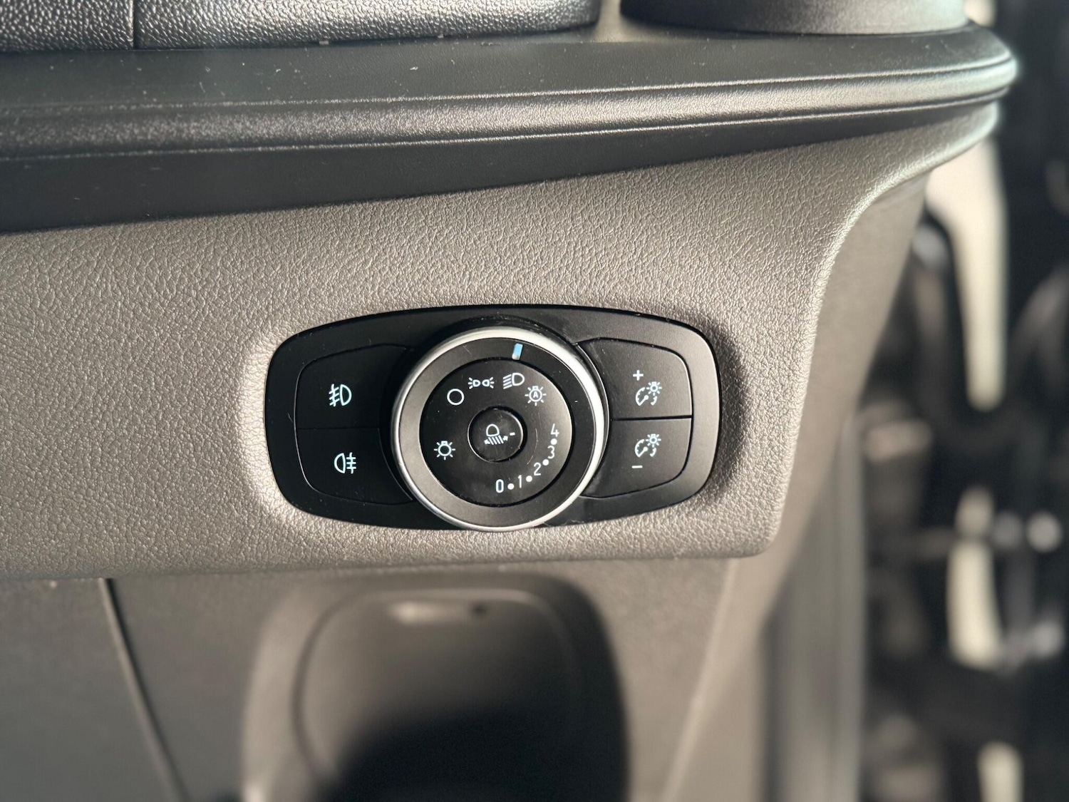 Used Ford Transit Custom for sale - 78116603: Photo 51