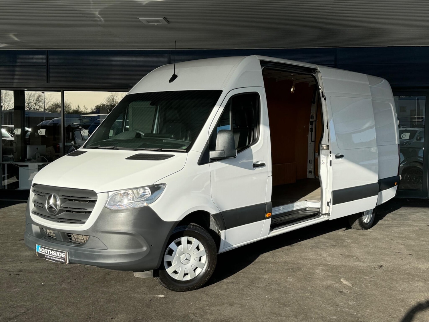 Used Mercedes-Benz Sprinter 2022 for sale - 76607659: Photo 11