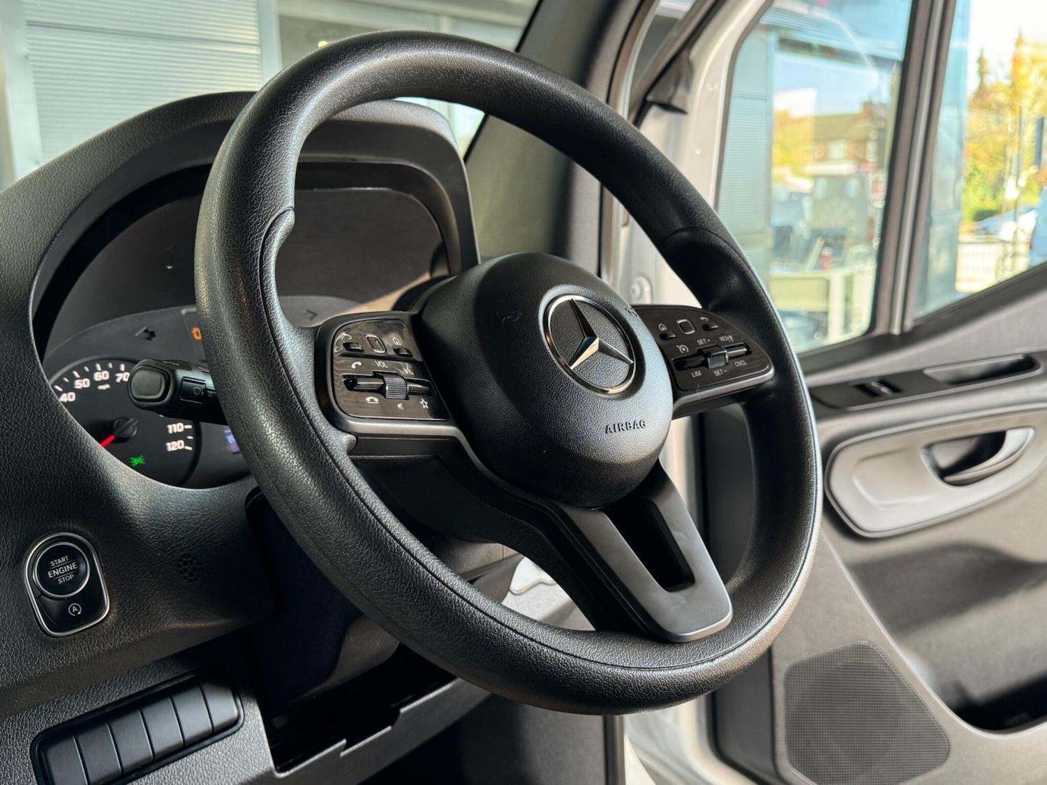 Used Mercedes-Benz Sprinter 2022 for sale - 76607659: Photo 37