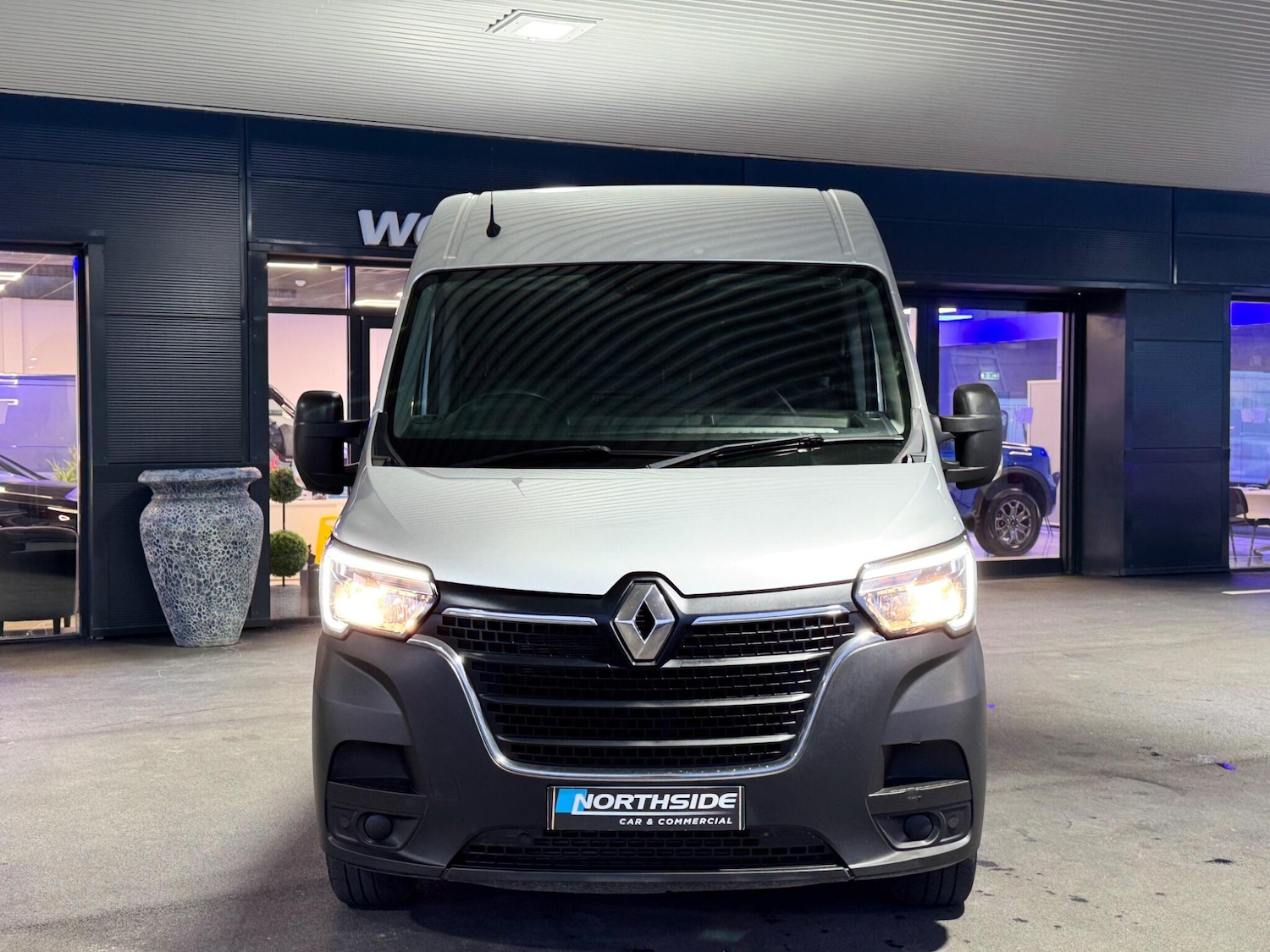 Used Renault Master 2023 for sale - 77957084: Photo 2