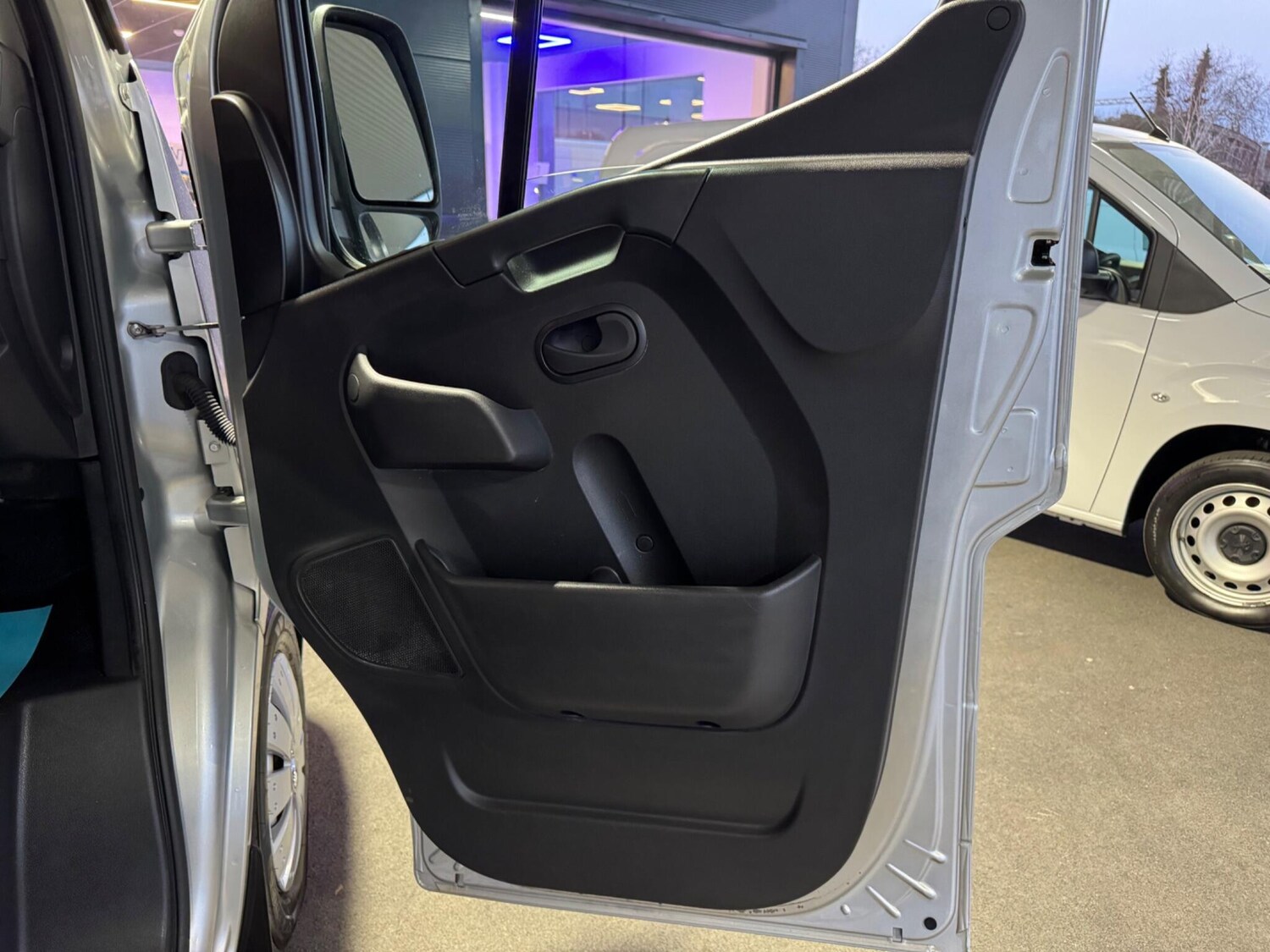 Used Renault Master 2023 for sale - 77957084: Photo 28