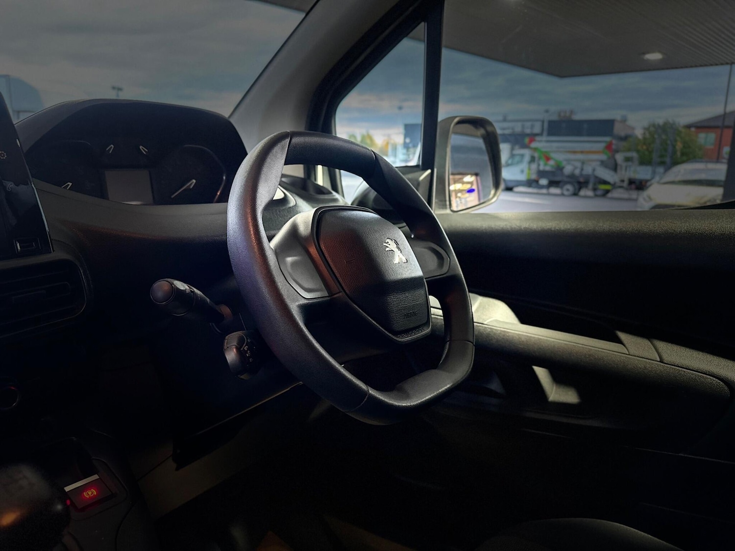 Used Peugeot Partner 2022 for sale - 76360939: Photo 49