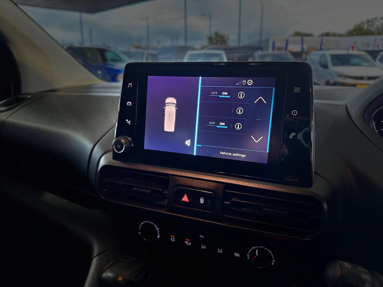 Used Peugeot Partner 2022 for sale - 76360939: Photo 53