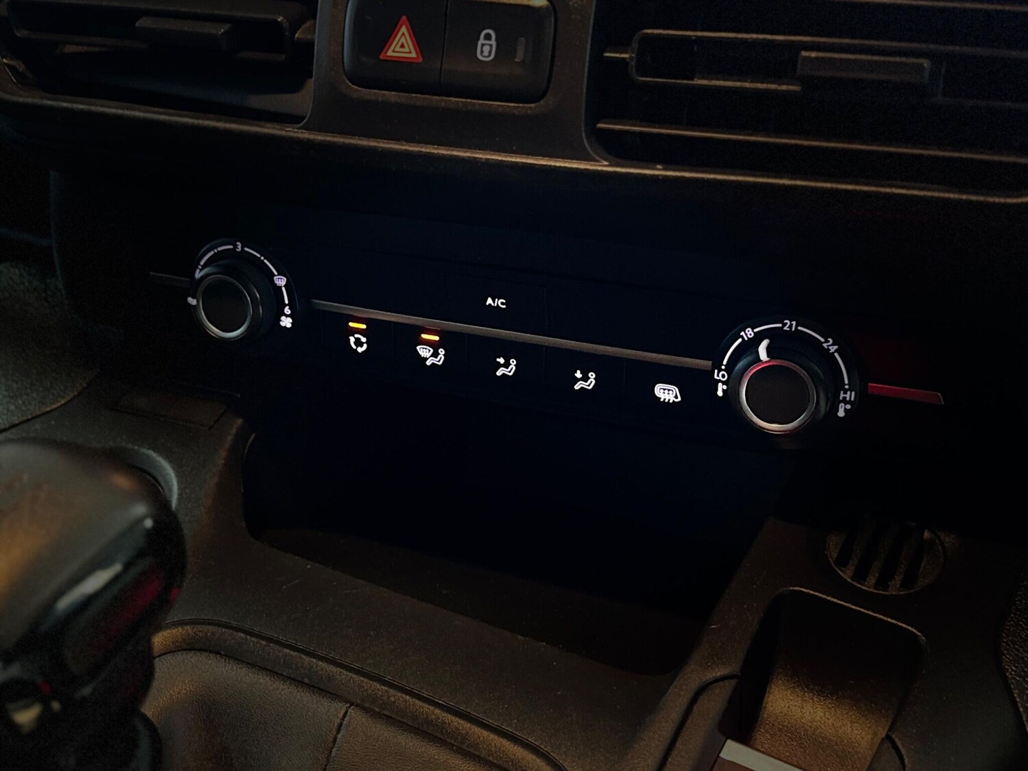 Used Peugeot Partner 2022 for sale - 76360939: Photo 57