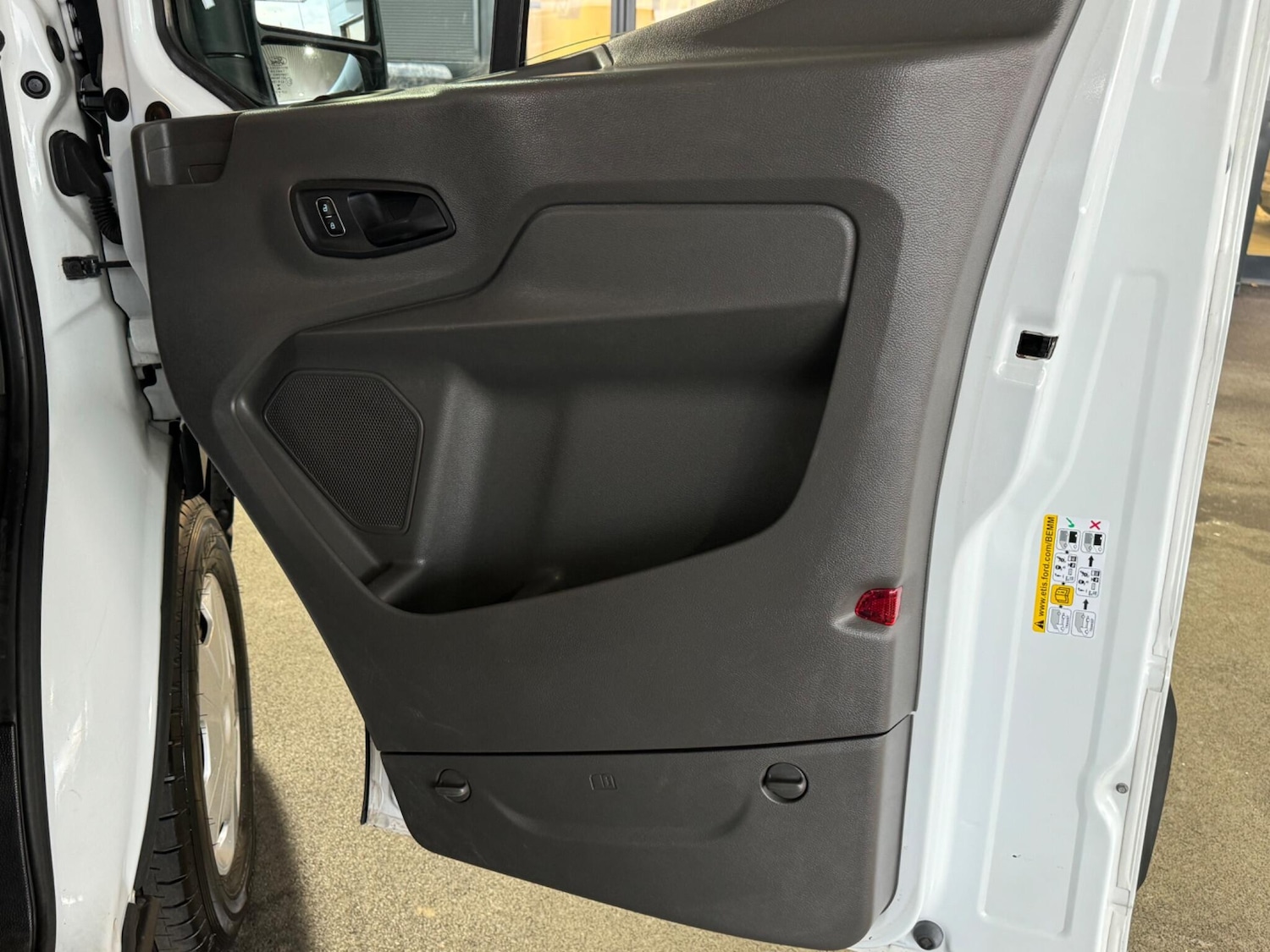 Used Ford Transit 2020 for sale - 76913907: Photo 41