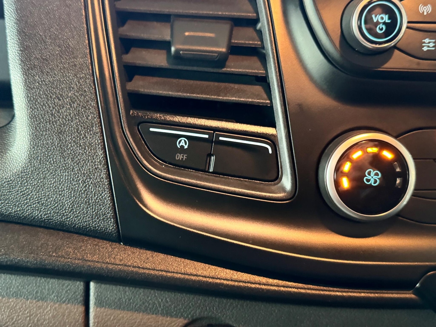 Used Ford Transit 2024 for sale - 77958242: Photo 40