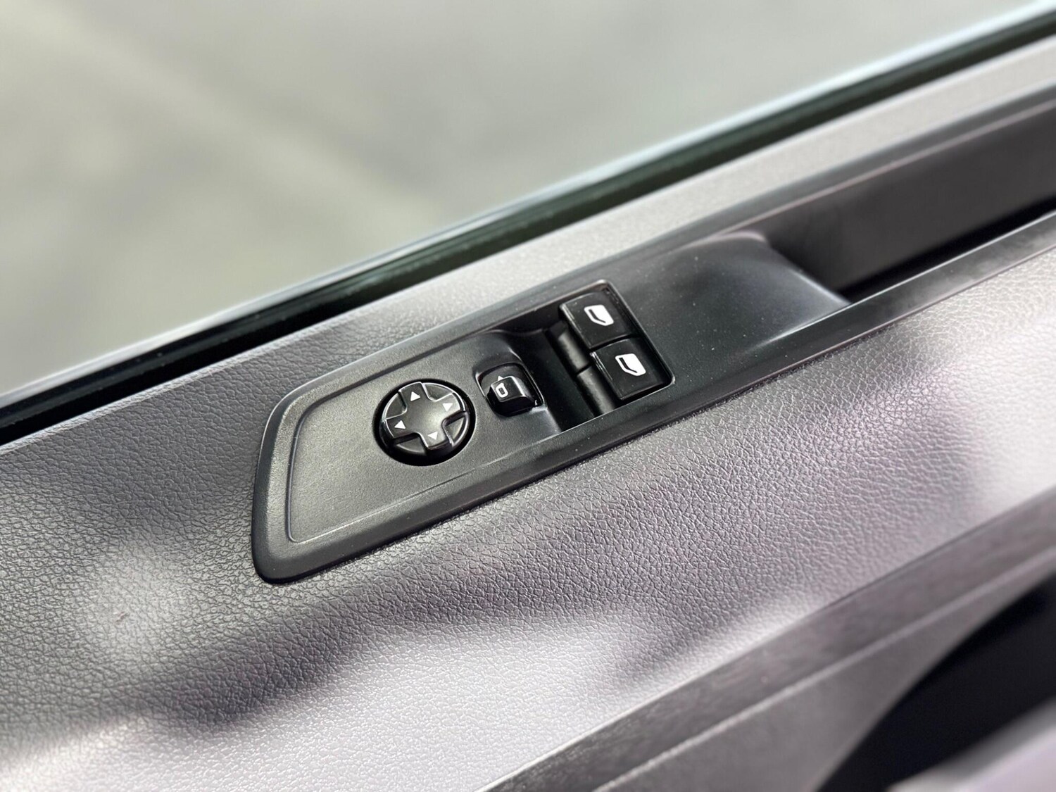 Used Peugeot Expert 2022 for sale - 78100661: Photo 44