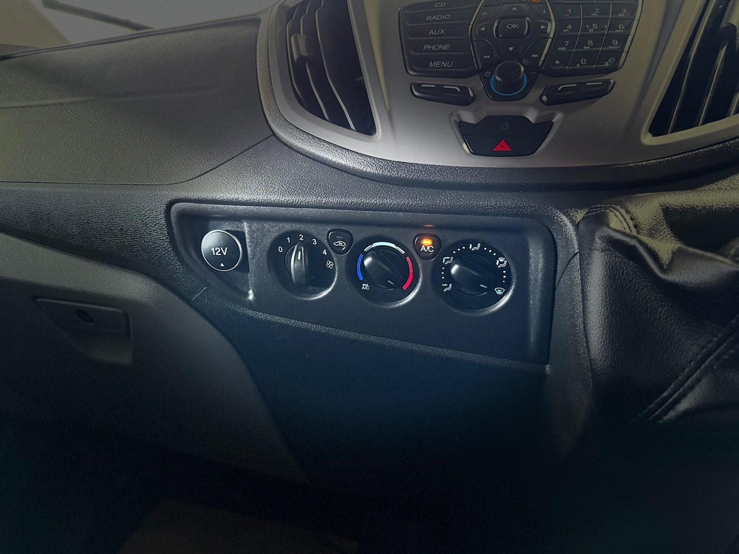 Used Ford Transit 2018 for sale - 76397941: Photo 42