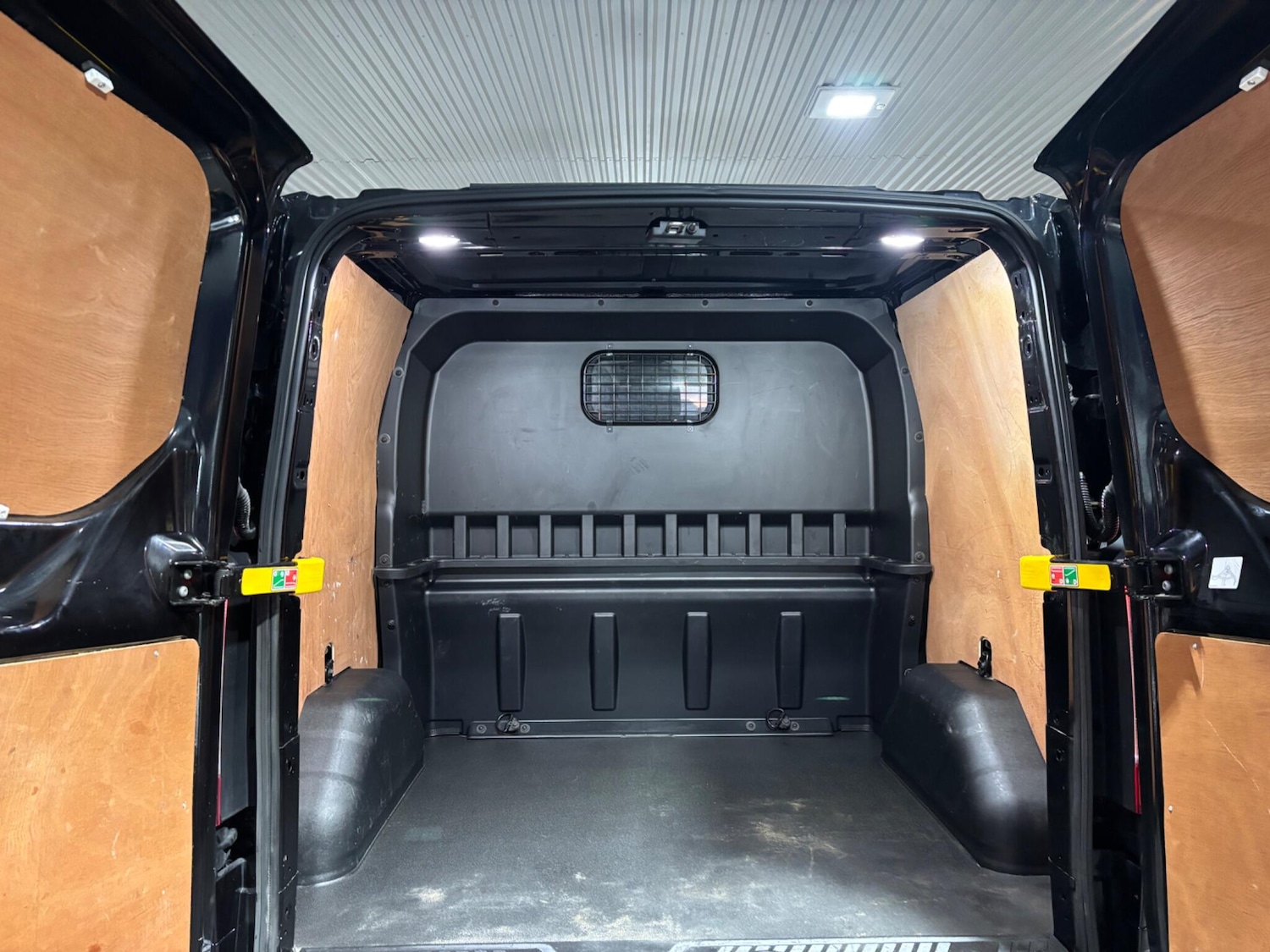 Used Ford Transit Custom 2021 for sale - 77091327: Photo 14