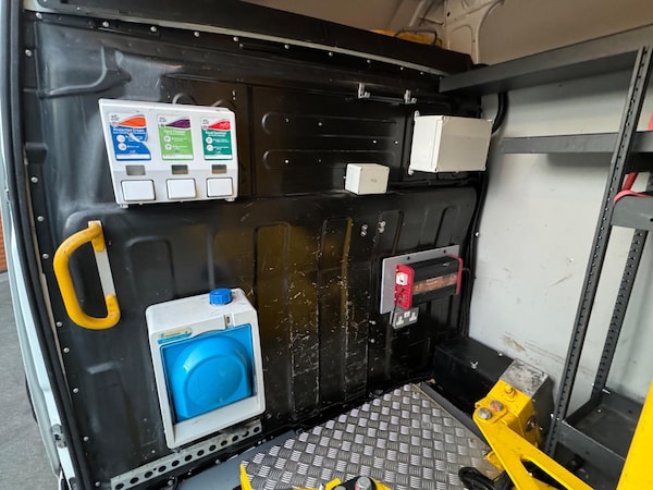 Used Iveco Daily 2017 for sale - 74160946: Photo 34