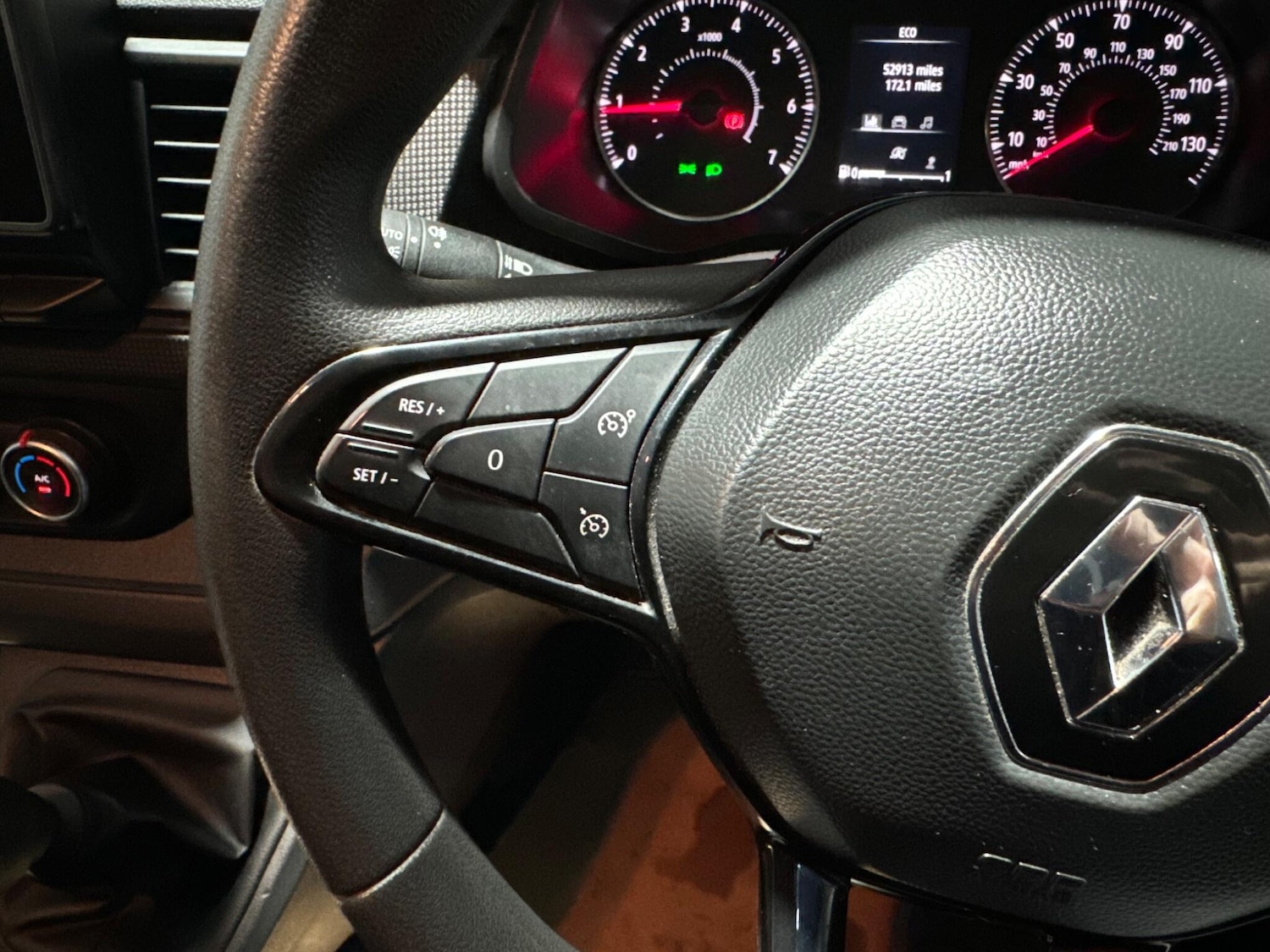 Used Renault Trafic 2022 for sale - 76913560: Photo 38