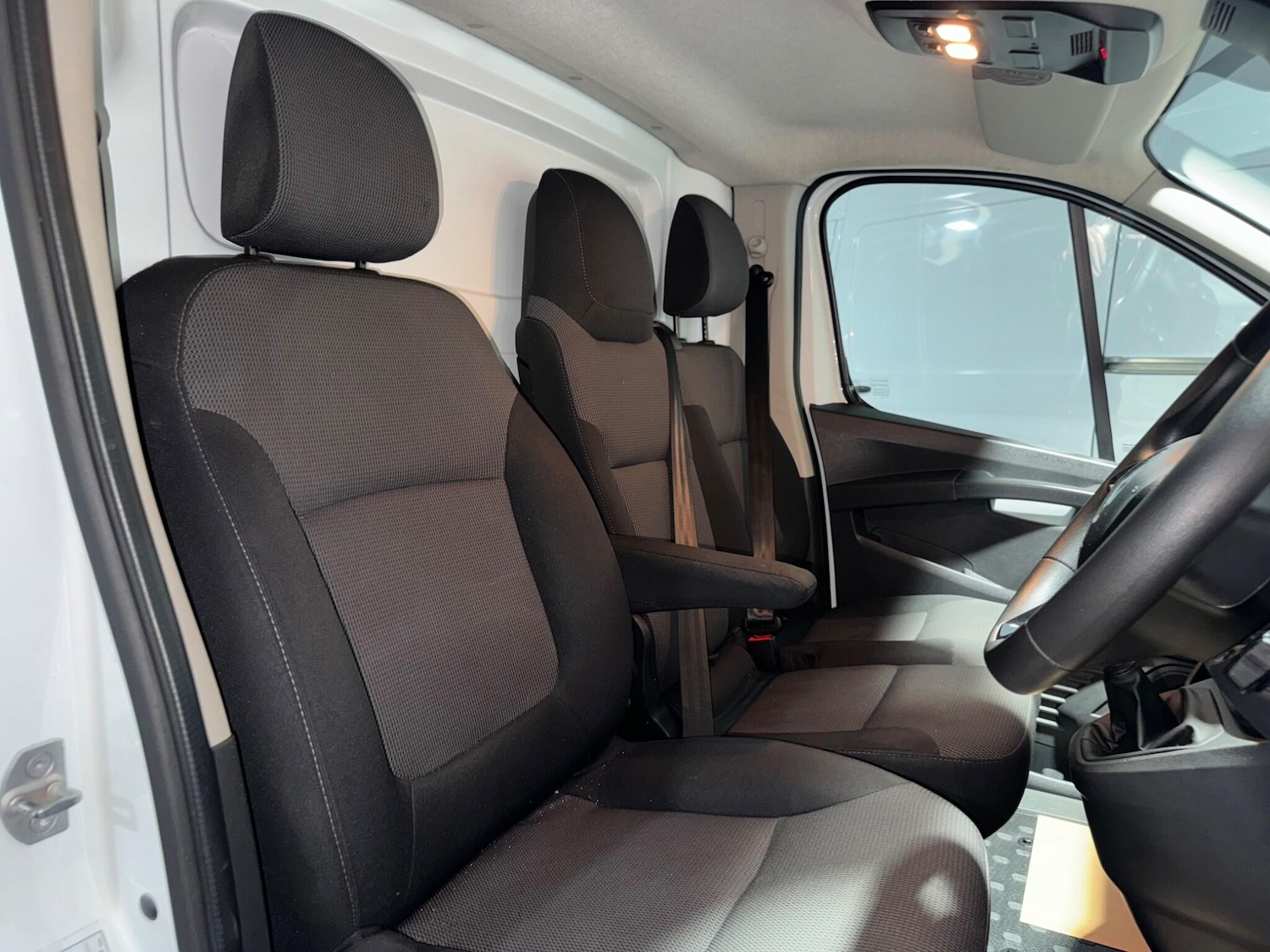 Used Renault Trafic 2022 for sale - 76913560: Photo 52