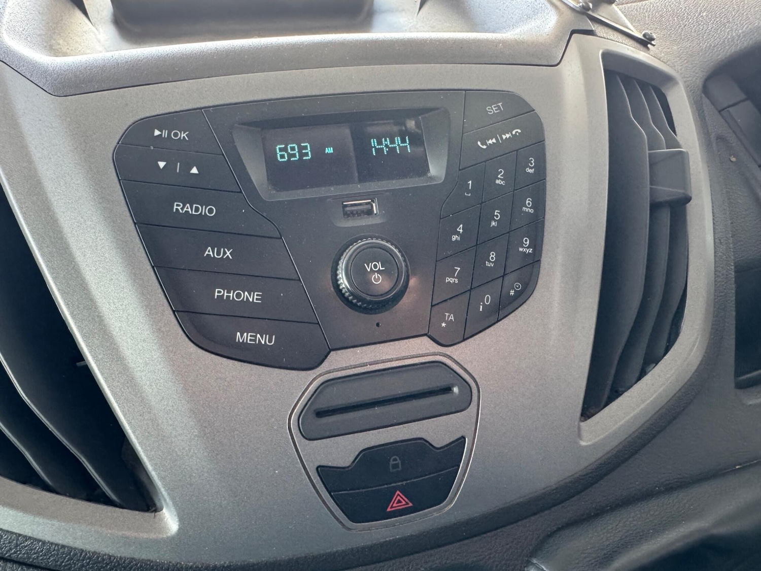 Used Ford Transit 2018 for sale - 78170664: Photo 32