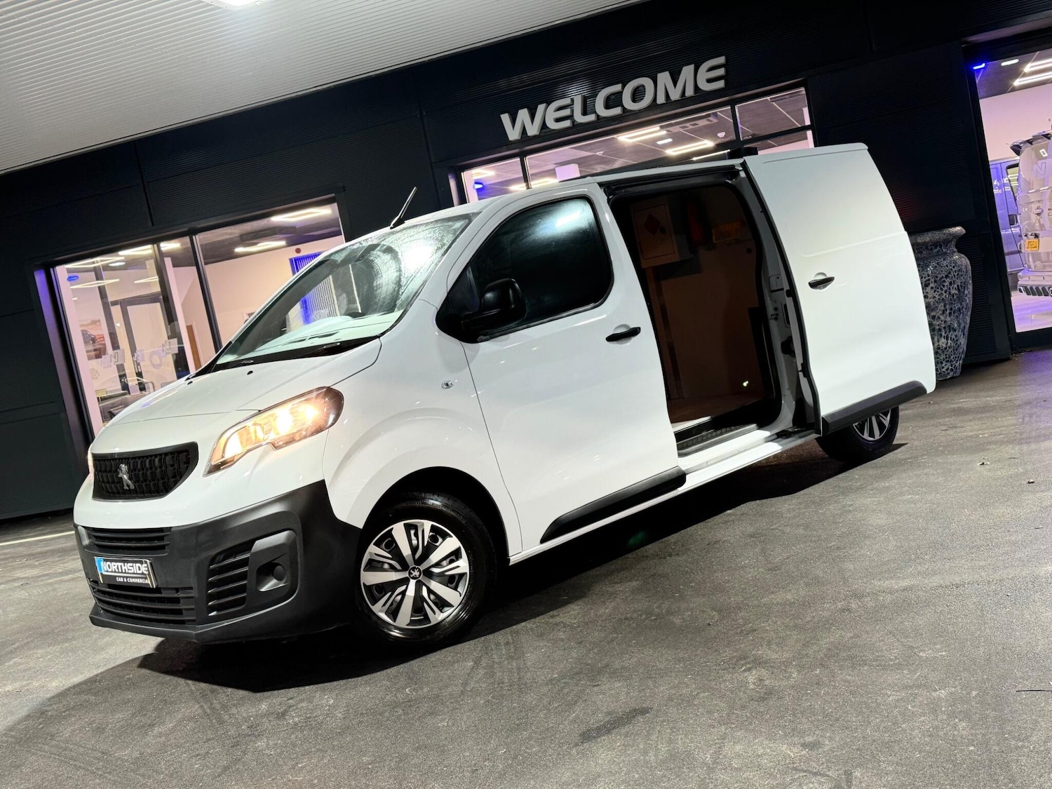 Used Peugeot Expert 2022 for sale - 77143848: Photo 14