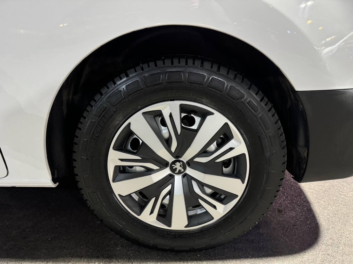 Used Peugeot Expert 2022 for sale - 77143848: Photo 28