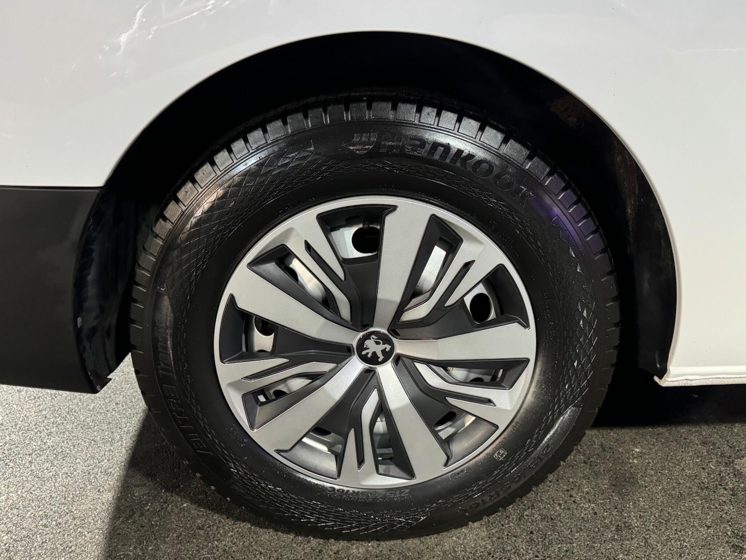 Used Peugeot Expert 2022 for sale - 77143848: Photo 29