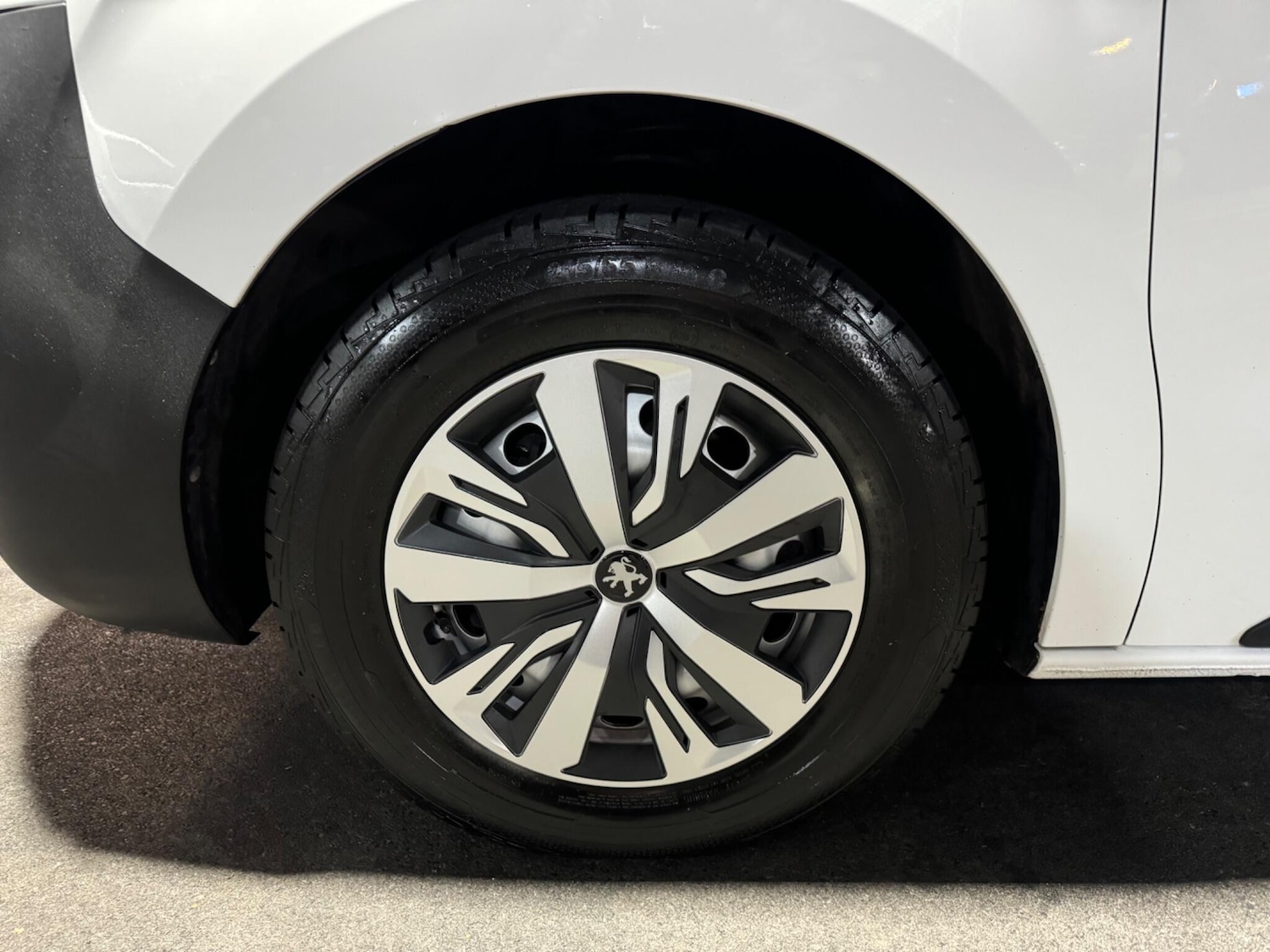 Used Peugeot Expert 2022 for sale - 77143848: Photo 31