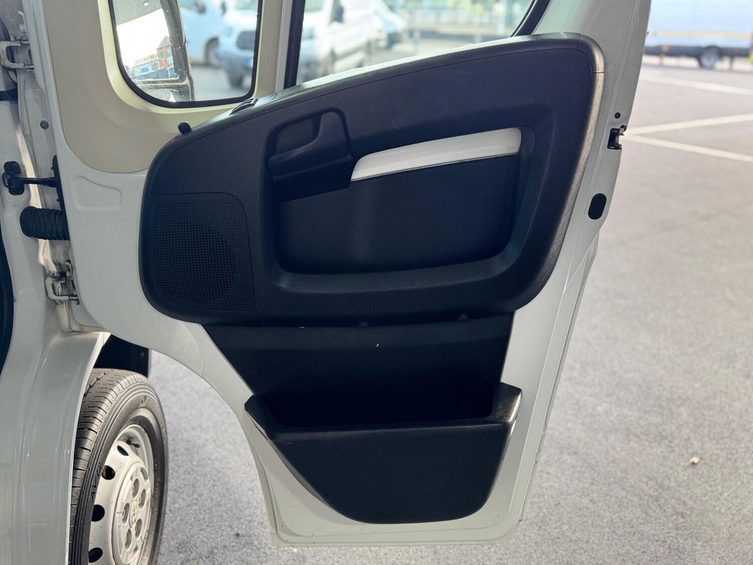 Used Peugeot Boxer for sale - 78057549: Photo 30