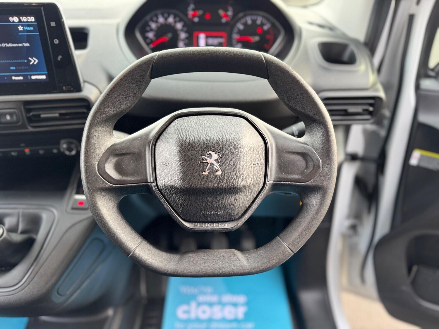 Used Peugeot Partner 2023 for sale - 77969701: Photo 39