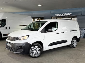 Used Peugeot Partner 2023 for sale - 77969701: Photo