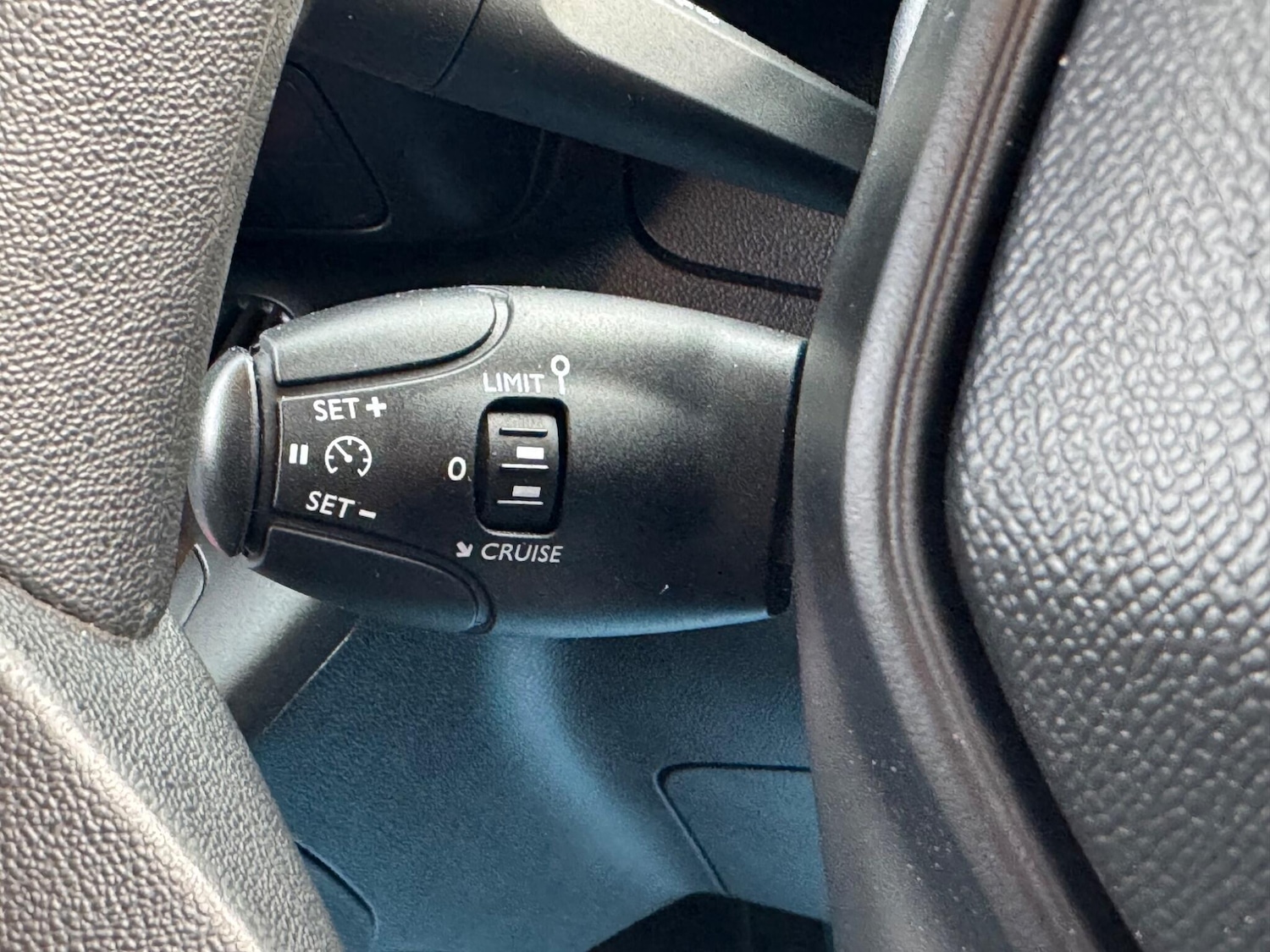 Used Peugeot Partner 2023 for sale - 77969701: Photo 41