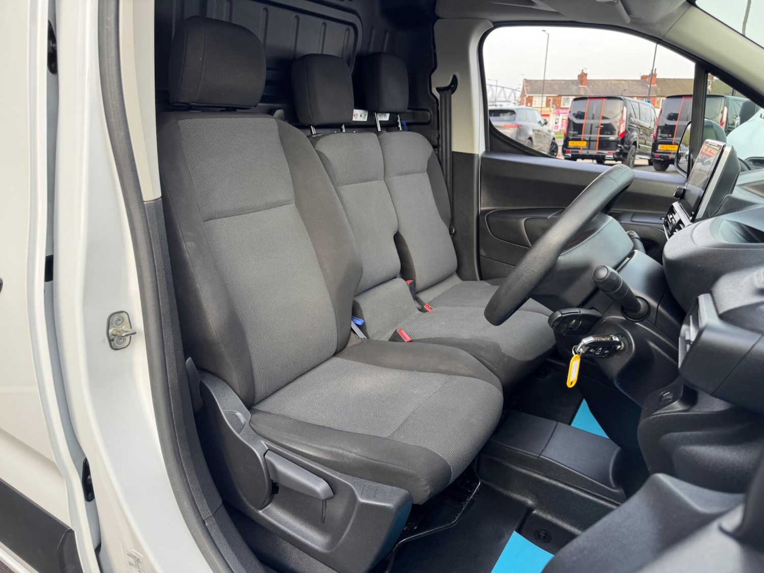 Used Peugeot Partner 2023 for sale - 77969701: Photo 49