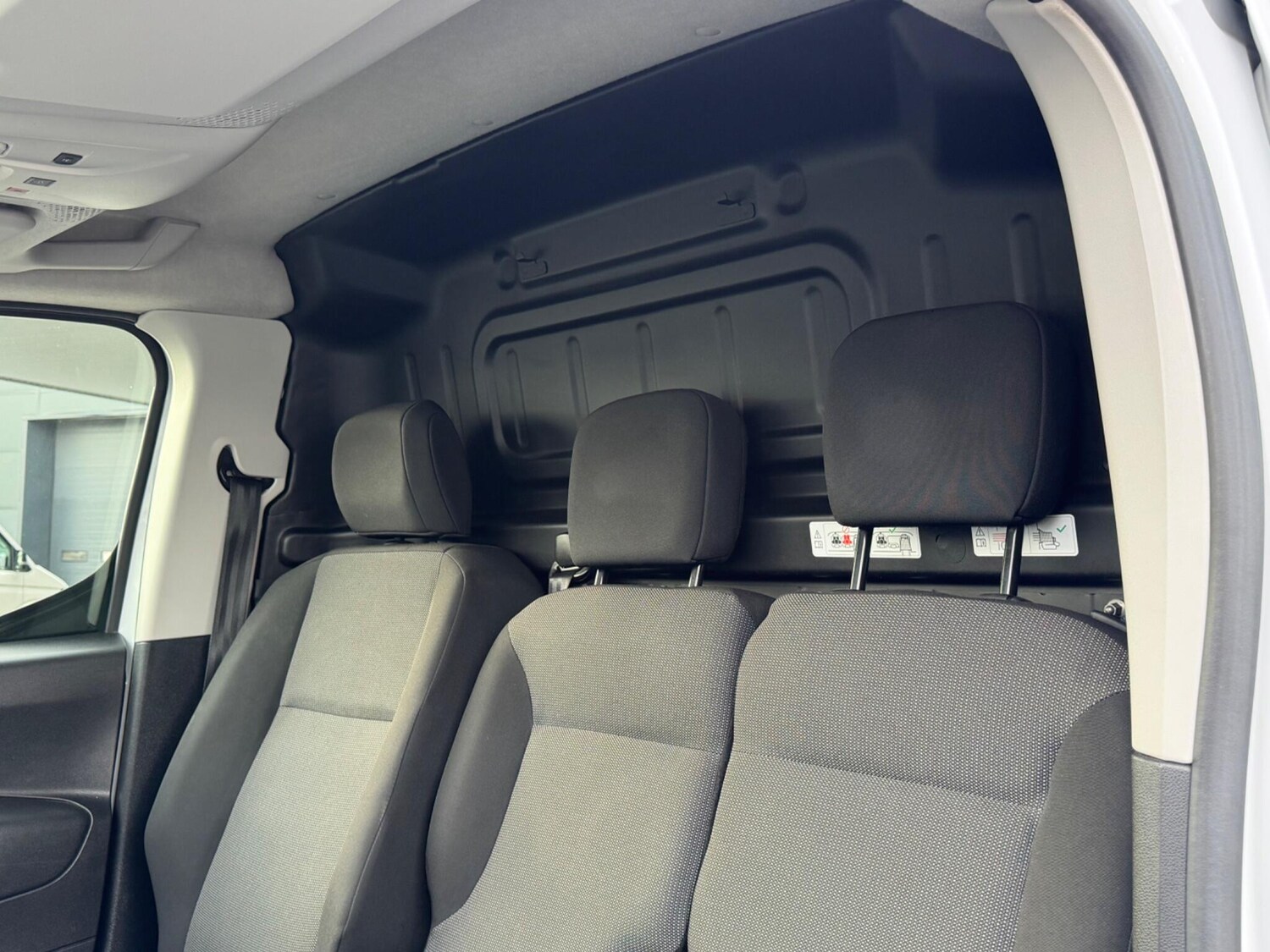 Used Peugeot Partner 2023 for sale - 77969701: Photo 56