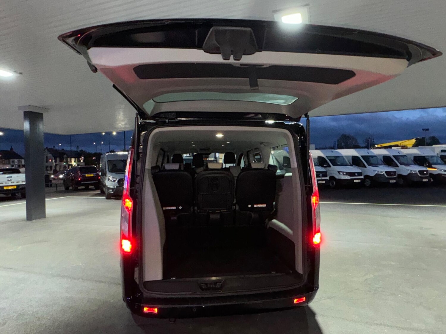 Used Ford Tourneo Custom 2021 for sale - 76457397: Photo 18