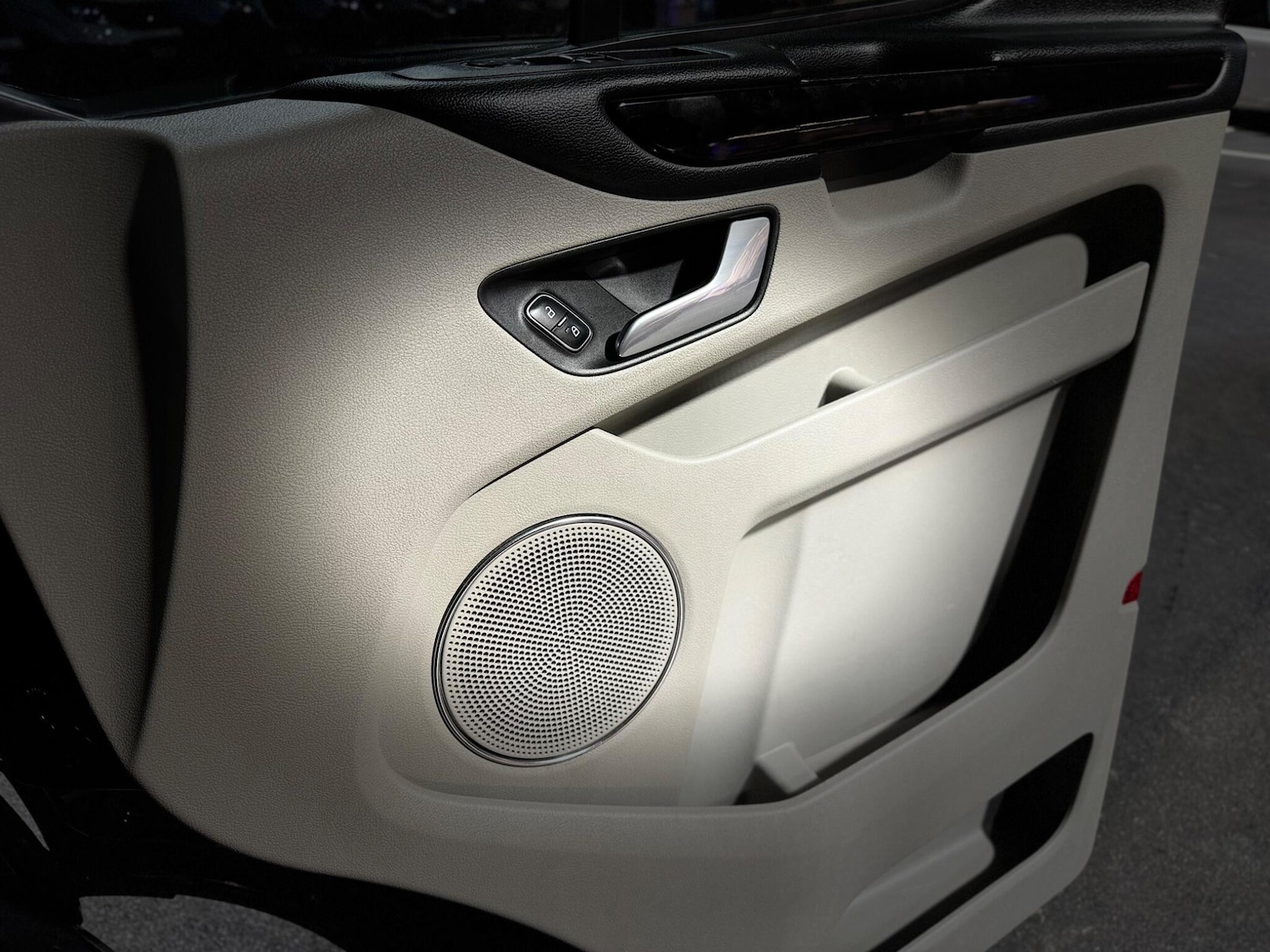 Used Ford Tourneo Custom 2021 for sale - 76457397: Photo 28