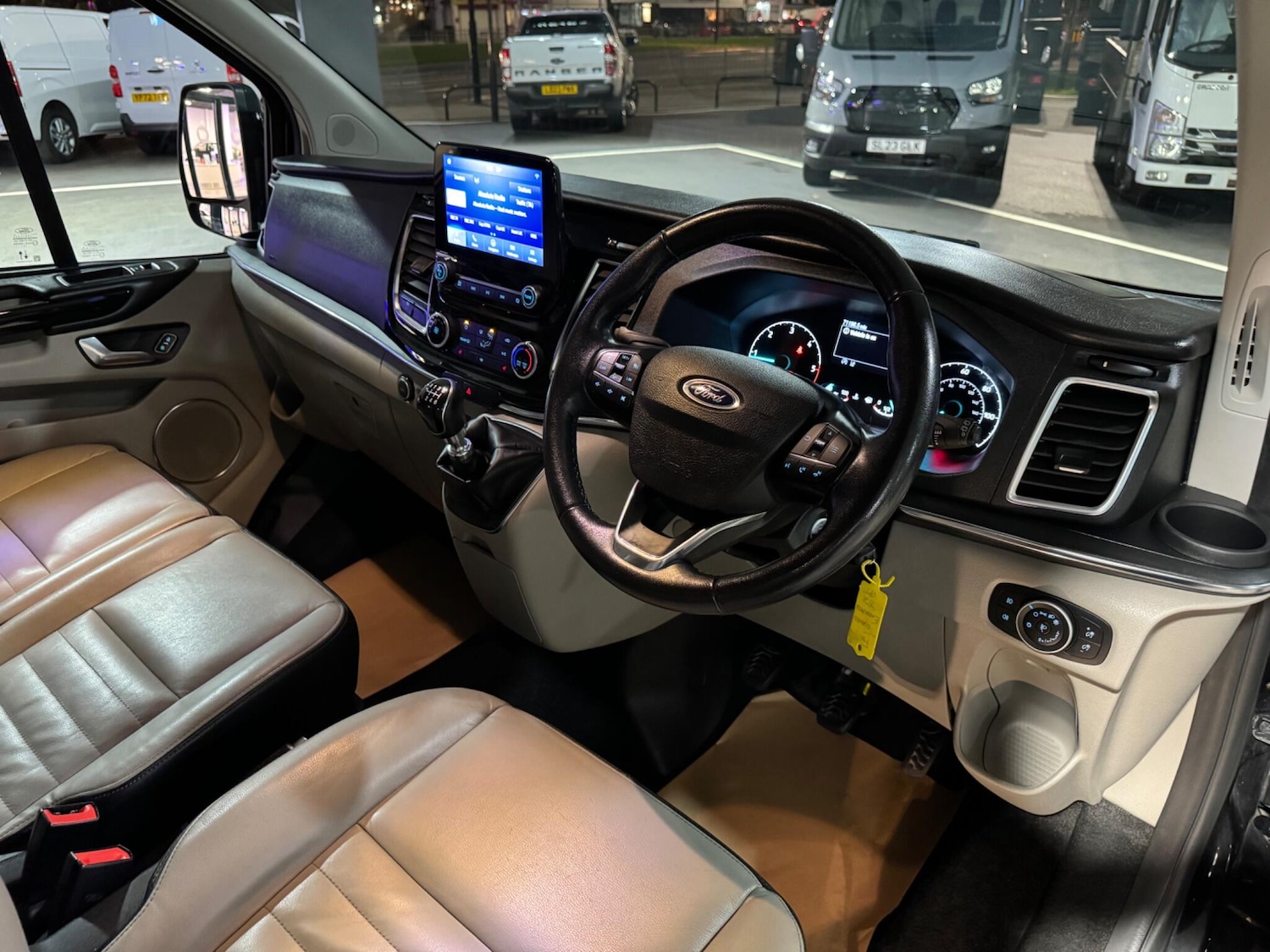 Used Ford Tourneo Custom 2021 for sale - 76457397: Photo 30