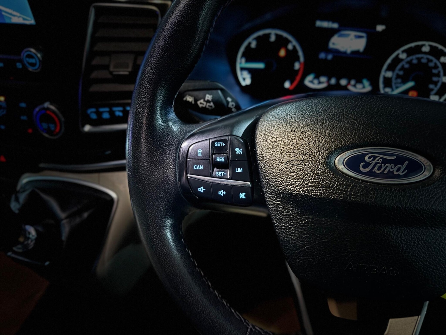 Used Ford Tourneo Custom 2021 for sale - 76457397: Photo 33