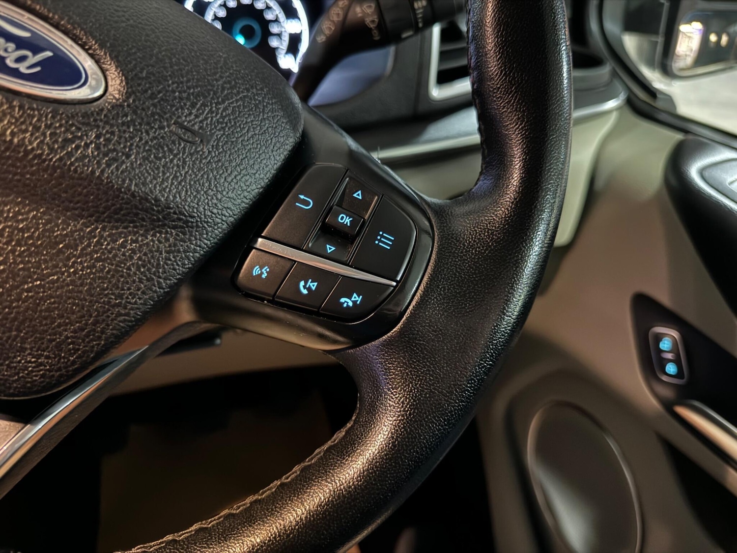 Used Ford Tourneo Custom 2021 for sale - 76457397: Photo 34