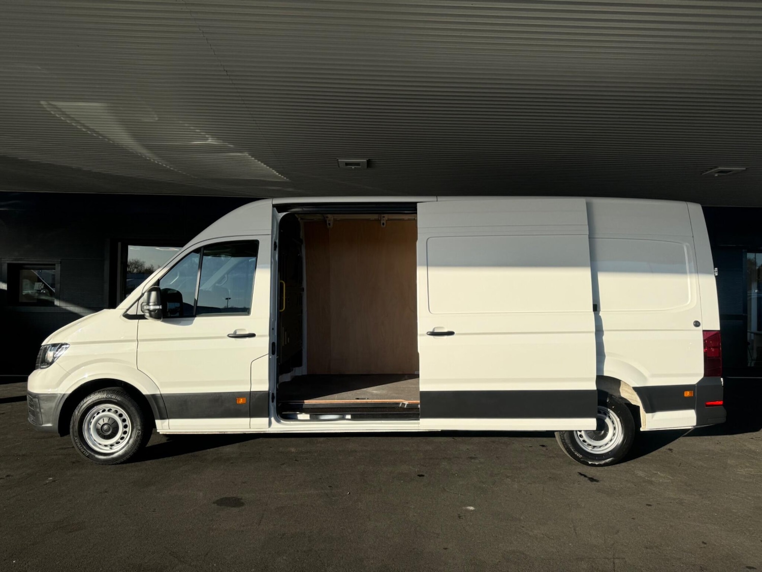 Used Volkswagen Crafter 2024 for sale - 76786926: Photo 11