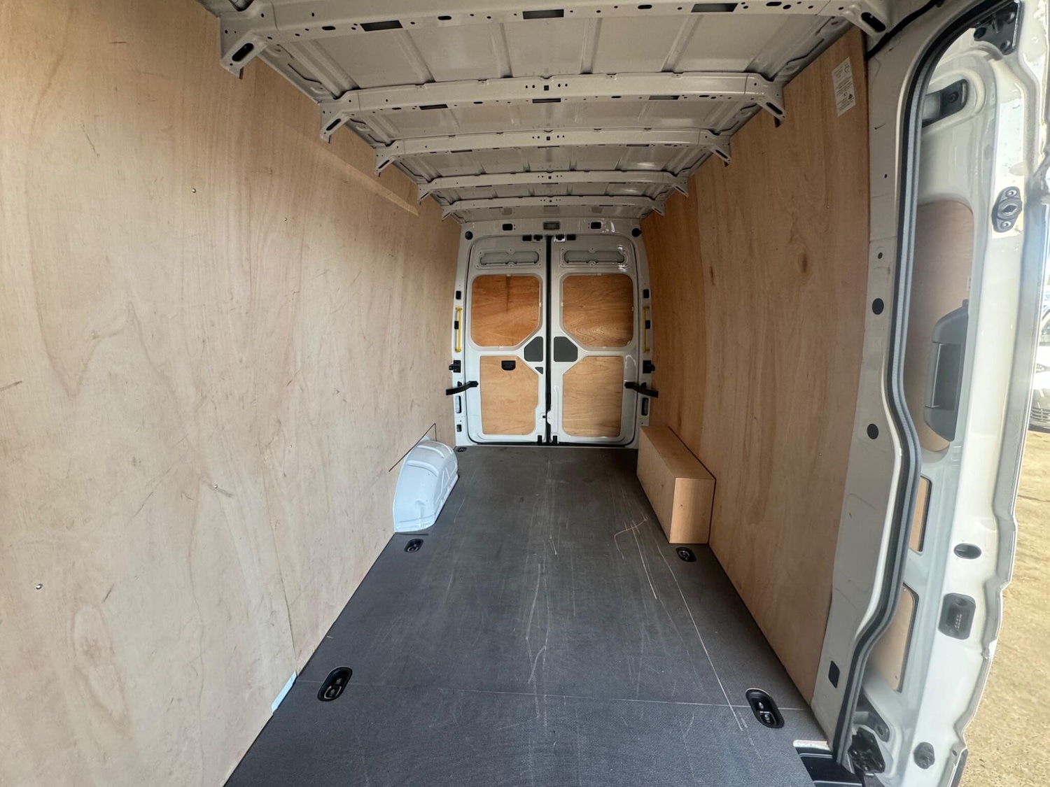 Used Volkswagen Crafter 2024 for sale - 76786926: Photo 14