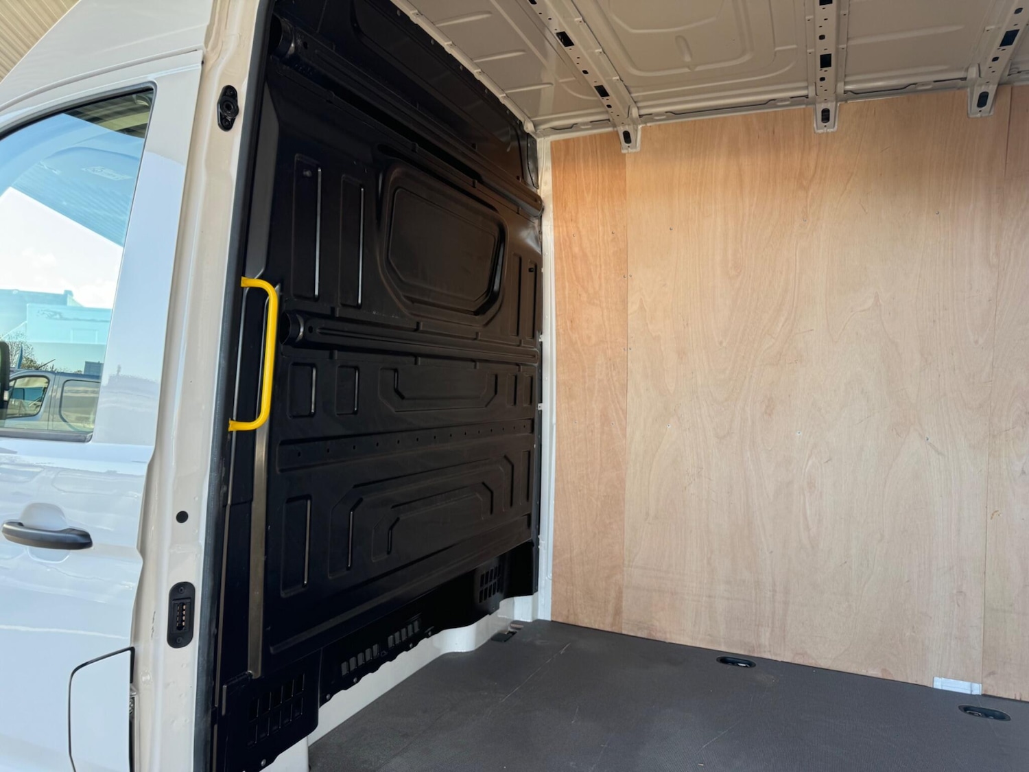 Used Volkswagen Crafter 2024 for sale - 76786926: Photo 15