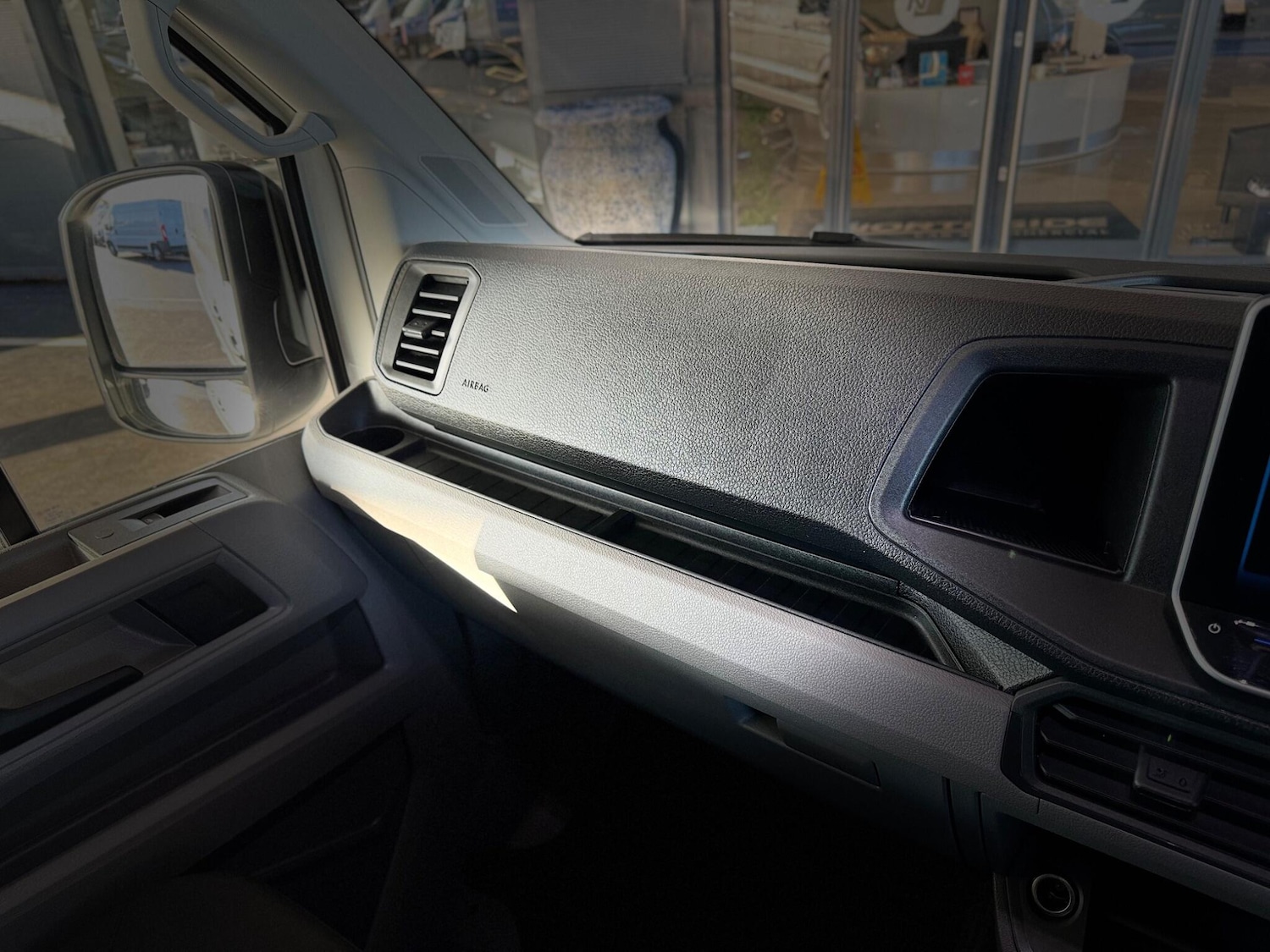 Used Volkswagen Crafter 2024 for sale - 76786926: Photo 50