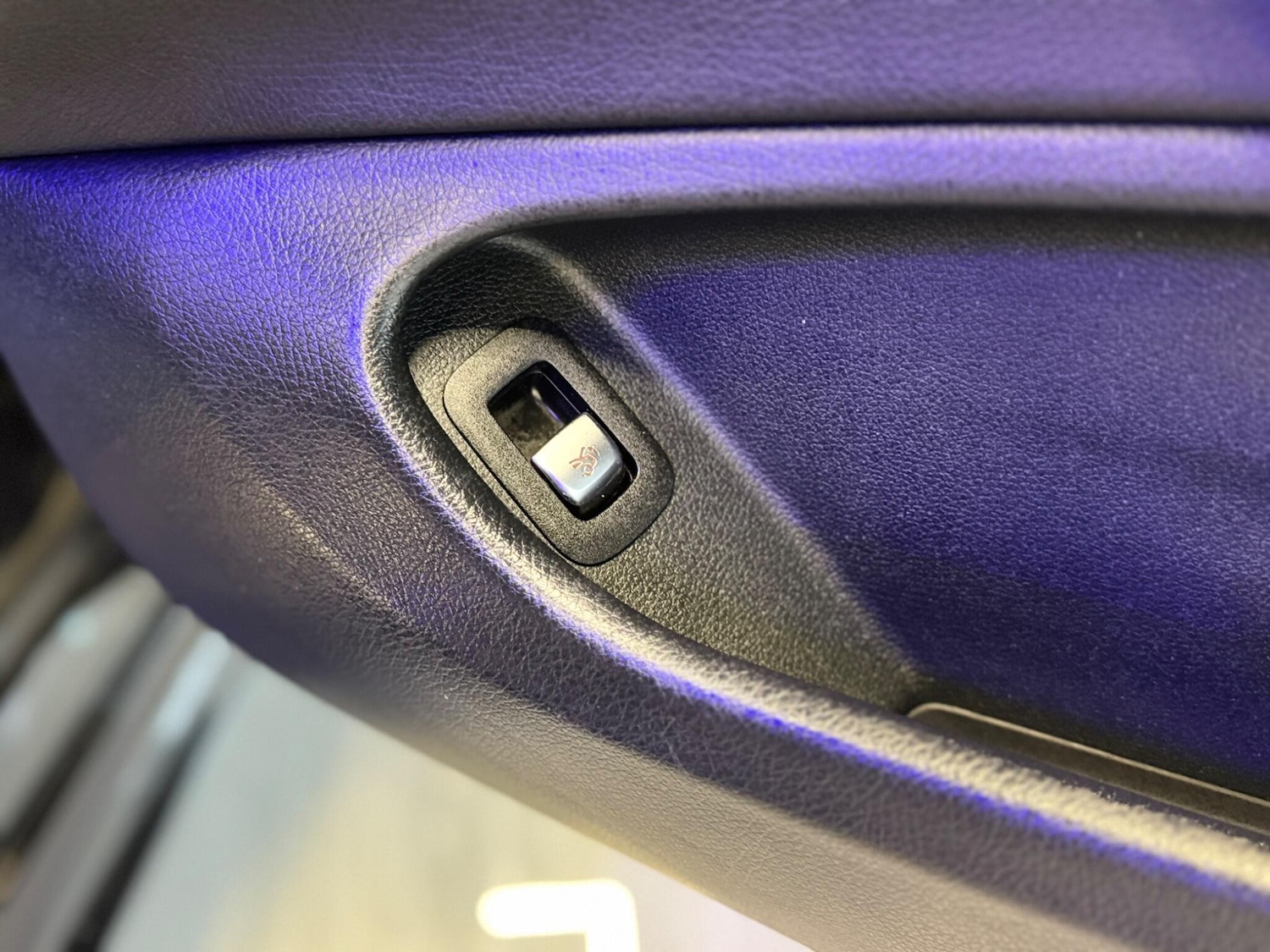 Used Mercedes-Benz C Class 2021 for sale - 78034561: Photo 31