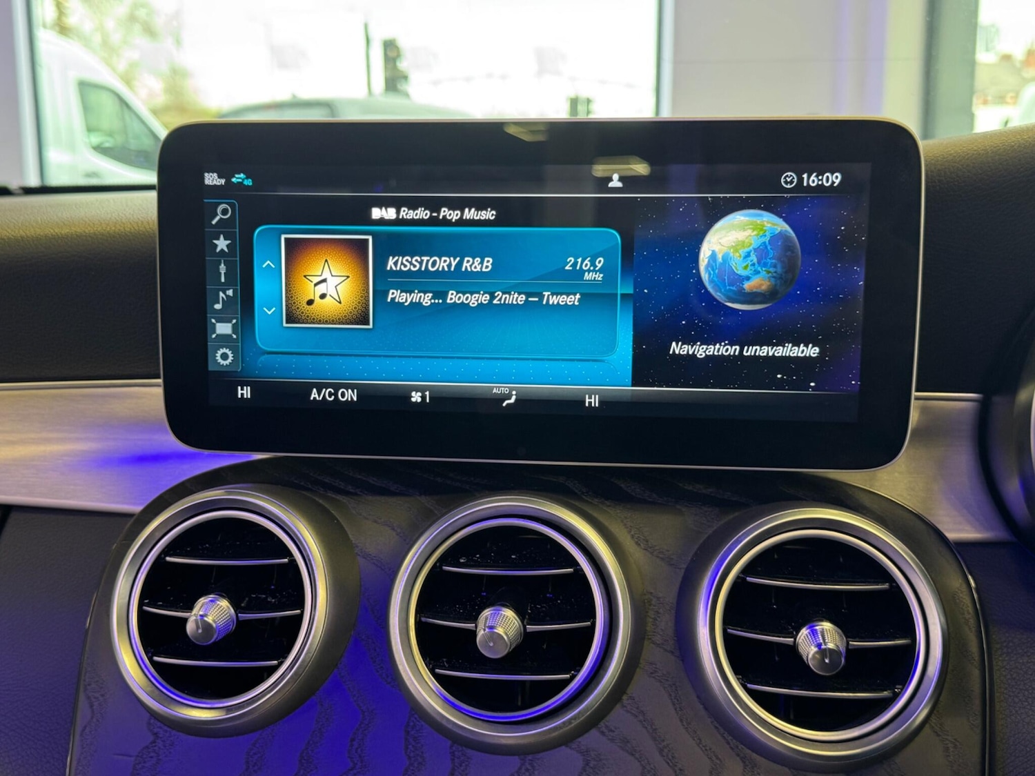 Used Mercedes-Benz C Class 2021 for sale - 78034561: Photo 44