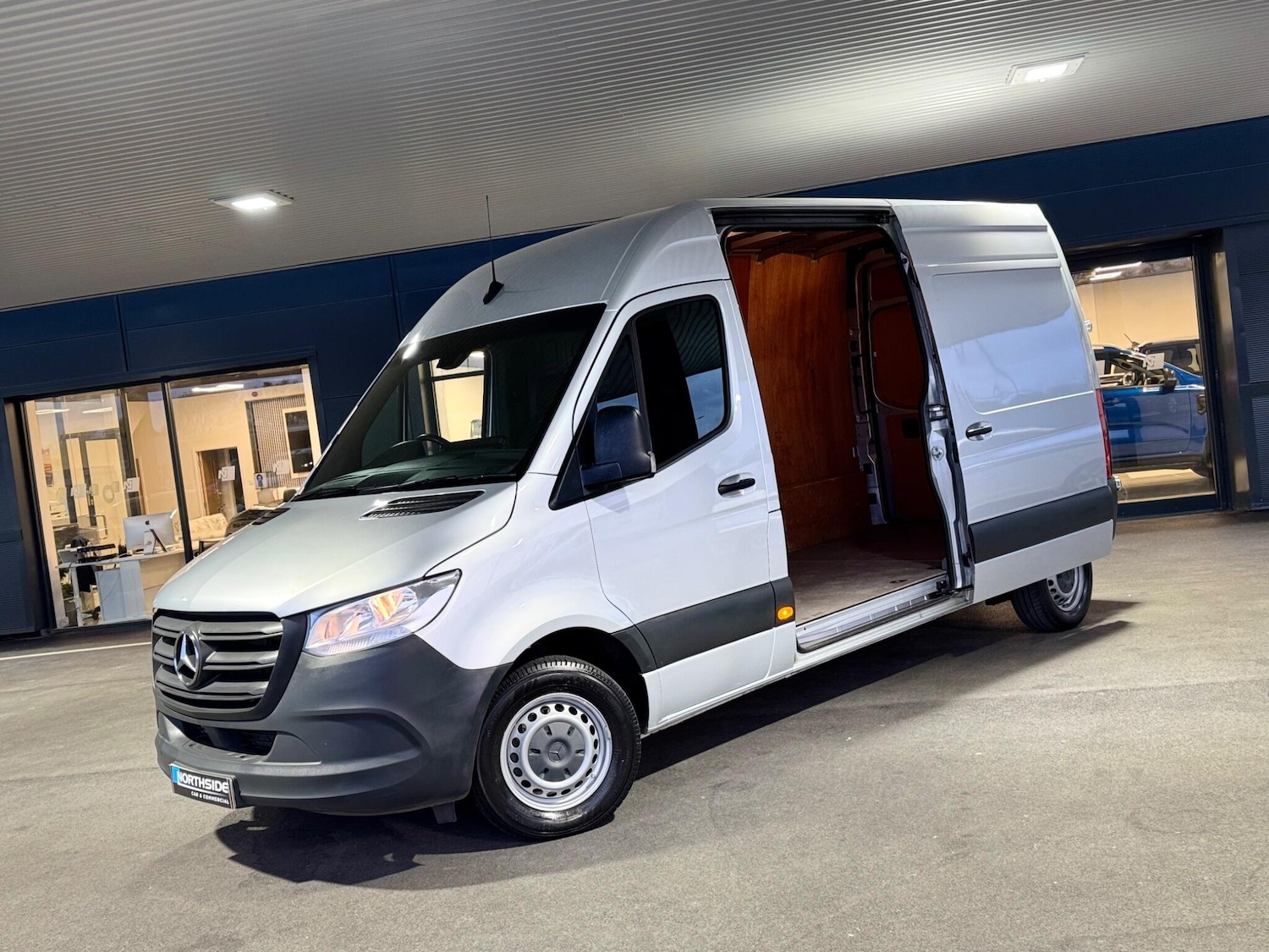 Used Mercedes-Benz Sprinter 2023 for sale - 78019357: Photo 12