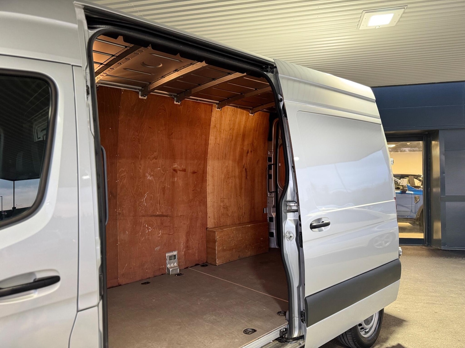 Used Mercedes-Benz Sprinter 2023 for sale - 78019357: Photo 18