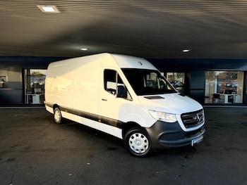 Used Mercedes-Benz Sprinter 2023 for sale - 76801917: Photo