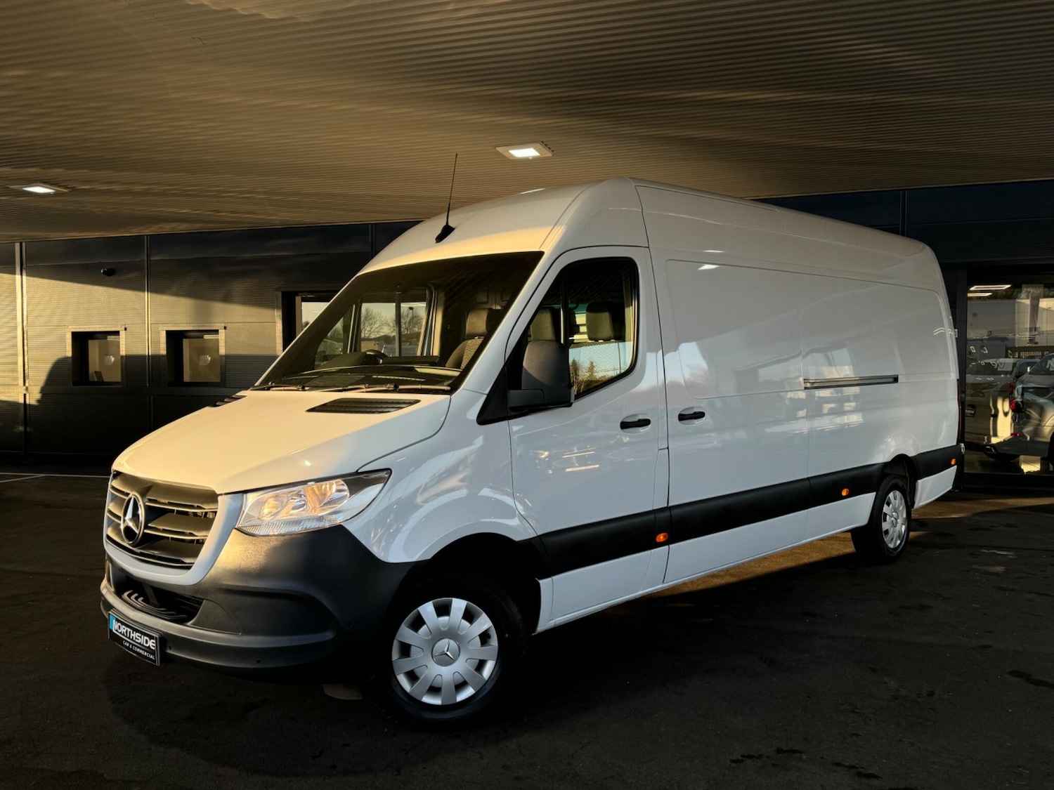 Used Mercedes-Benz Sprinter 2023 for sale - 76801917: Photo 4