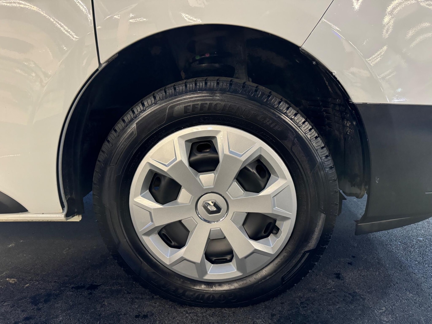 Used Renault Trafic 2022 for sale - 76512628: Photo 32