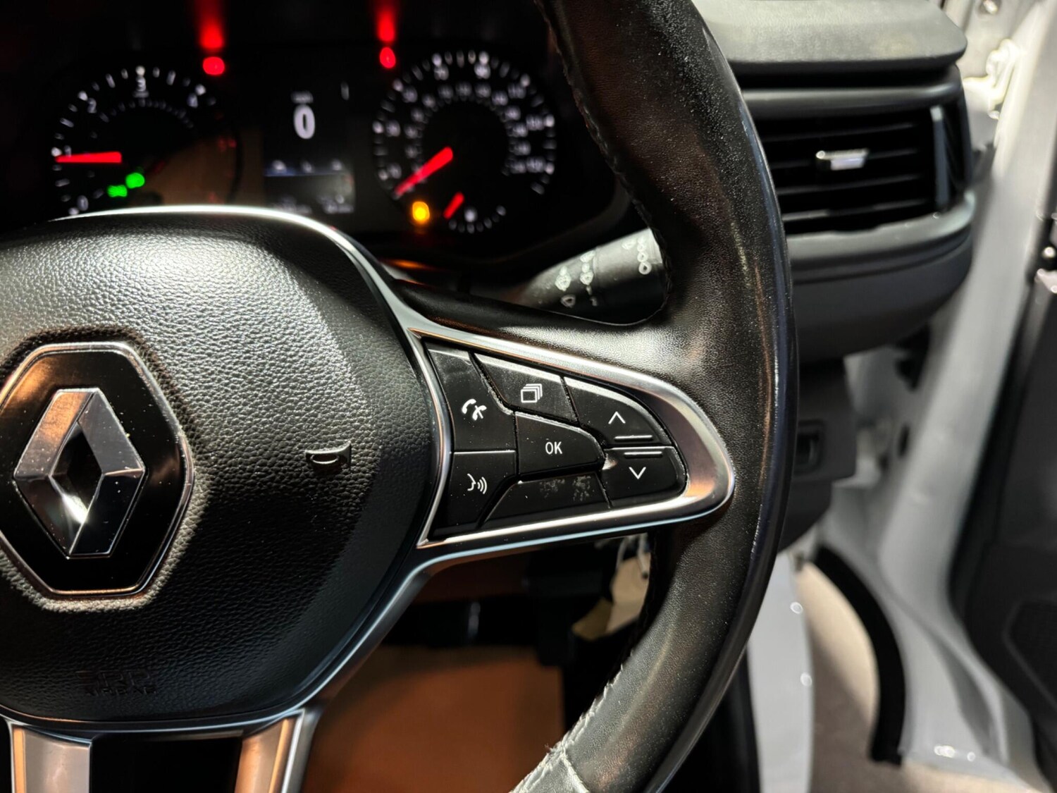 Used Renault Trafic 2022 for sale - 76512628: Photo 42