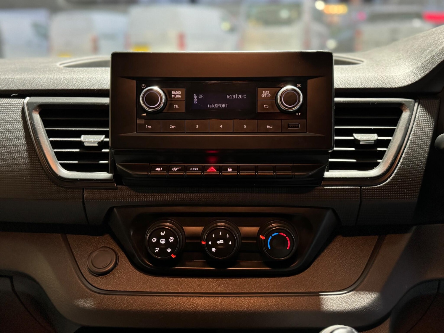 Used Renault Trafic 2022 for sale - 76512628: Photo 48